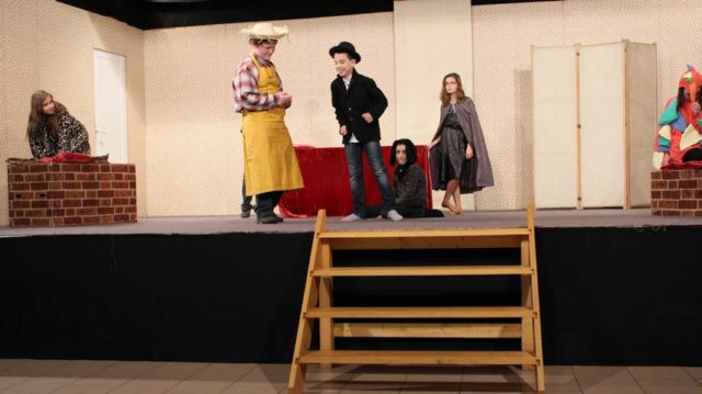 theatrechlo2013005.jpg