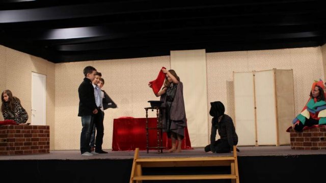 theatrechlo2013011.jpg