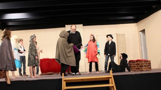 theatrechlo2013030.jpg