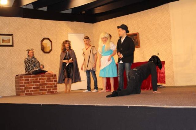 theatrechlo2013059.jpg